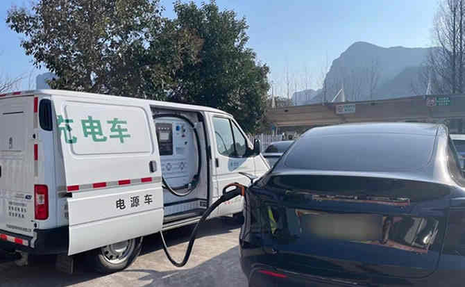 建德汽车搭电